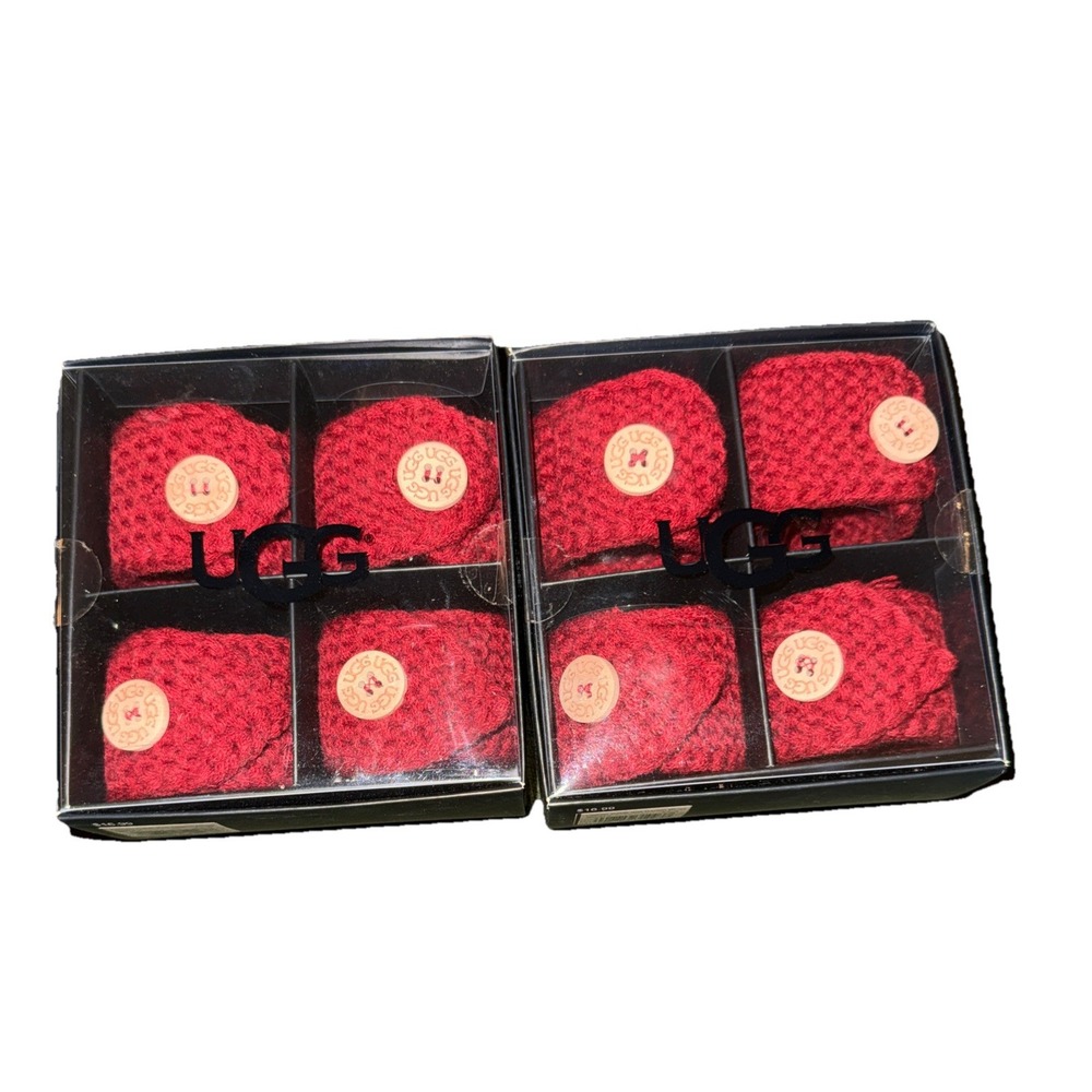 UGG Classic Cable Knit Napkin Rings‎ Red (SET OF 8) New In Box